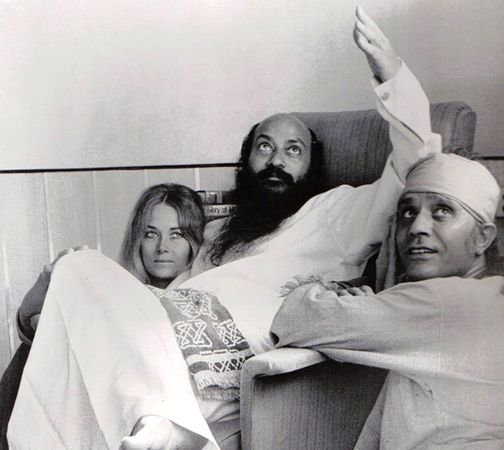 Osho, Veena, and Shyam in Woodlands, Bombay, 1972