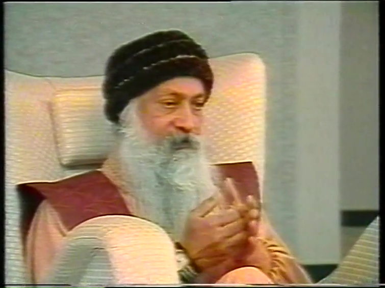 File:Osho - Conscious Love ~ About Aids (1996) ; still 00m 28s.jpg