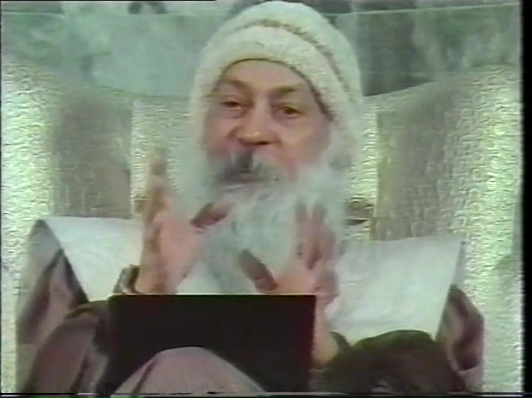 File:Osho - Conscious Love ~ About Aids (1996) ; still 08m 50s.jpg