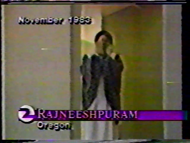 File:TV News USA - Rajneesh Death (1990) ; still 03m 40s.jpg