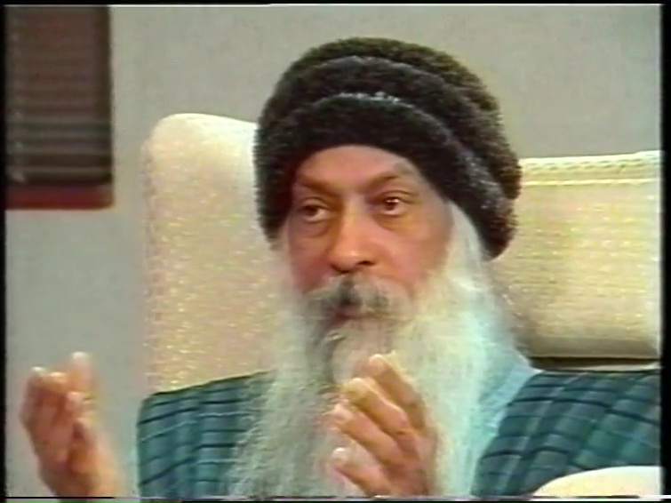 File:Osho - Conscious Love ~ About Aids (1996) ; still 02m 52s.jpg