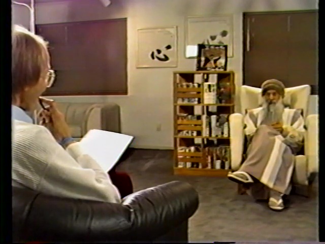 File:The Last Testament - Interviews with World Media (1985) ; still 47m 19s.jpg