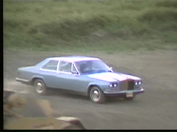 File:Ranch Footage 02 (1982) ; still 52m 58s.jpg