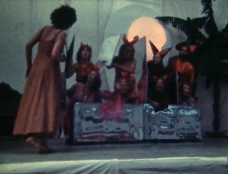 File:Harideva - Orange Full Moon Affair (1981).mp4 ; still 13m 45s.jpg