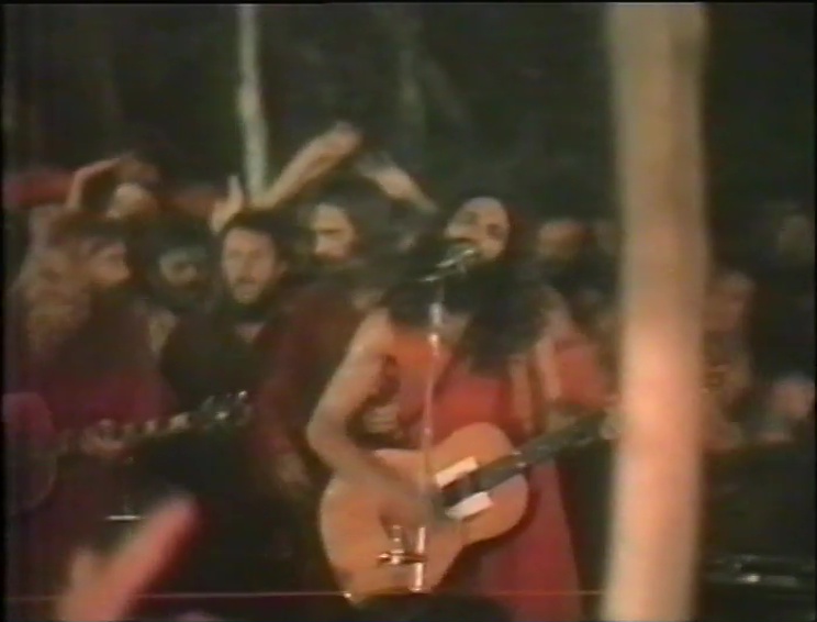 File:1979-07-10 Osho Guru Purnima (film) ; still 41min 46sec.jpg