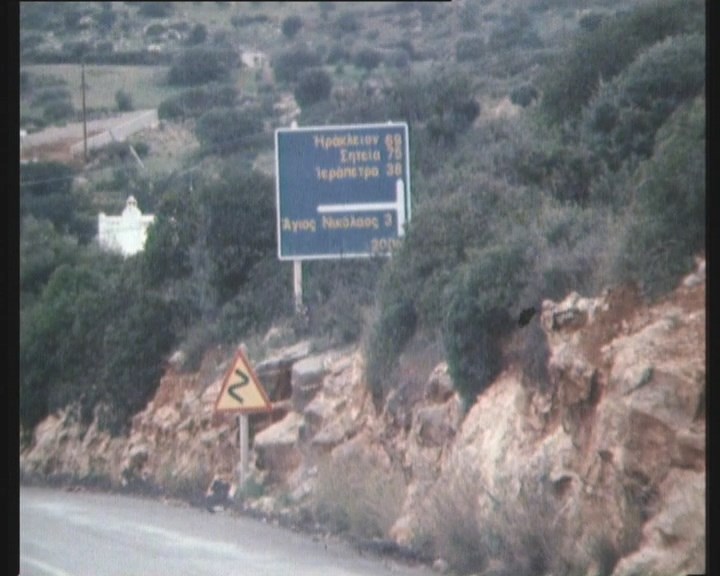 File:TROS Aktua 1986-02-24 - Bhagwan op Kreta (1986) ; still 21m 54s.jpg