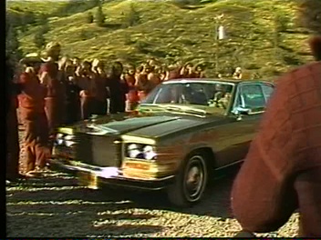 File:Ranch Footage 01 (1982) ; still 01h 20m 40s.jpg