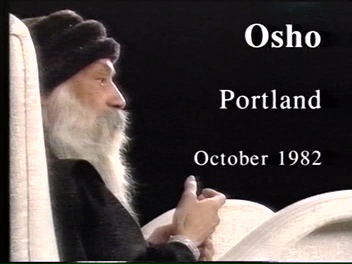 File:Osho Portland (1985) ; still 46m 15s.jpg