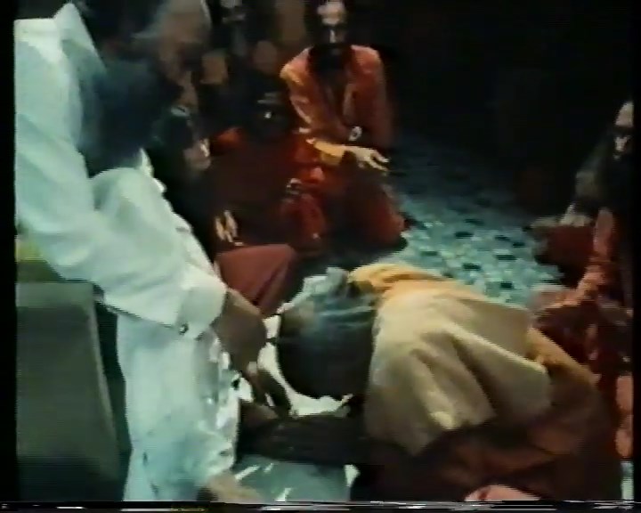 File:Bhagwan (1978) ; 39min 41sec Dadaji (Osho’s father).jpg