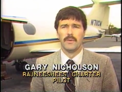File:Rajneesh in Oregon - KGW Archive Documentary (1985) ; still 03m 21s.jpg