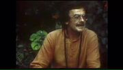 Thumbnail for File:Ashram in Poona - Bhagwans Experiment (1979) (version A)&#160;; still 01h 03m 35s.jpg