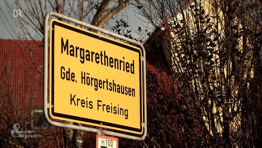 still 00m 06s Village sign of Margarethenried.
