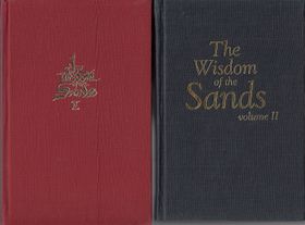 Two versions of the hardcover. The black one is 3 mm lower than the red one (size mentioned above): 217 x 145 x 27 mm. The book block and dust cover are also 3 mm lower.