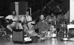 First night Buddha Hall, Poona, 1987 : Milarepa, Sw Kamal, Sw Anand Rupesh & Sw Anand Nivedano