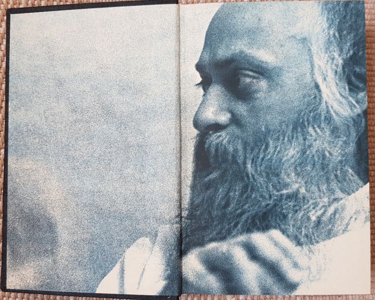 File:Tao Upanishad Bhag-4 1978 Endpaper-front.jpg