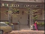 Thumbnail for File:Rajneesh - News Footage KKGW (1985)&#160;; still 06m 07s.jpg