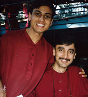 Pune, 2000 : Vatayan and friend