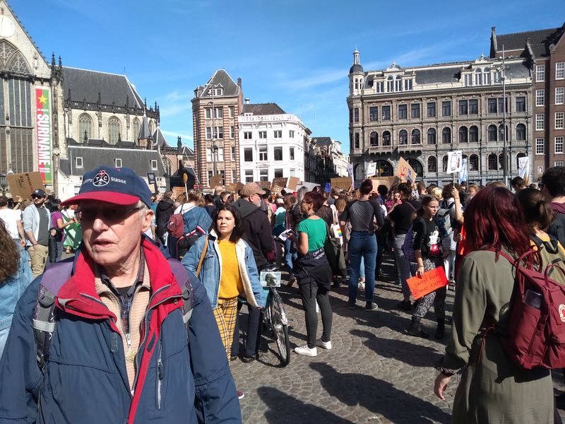 File:Ojas at a climate-march in Amsterdam IMG 20190920 124503914.jpg