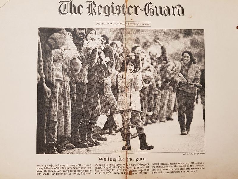 File:The Register-Guard, 25 Nov 1984 a page.jpg