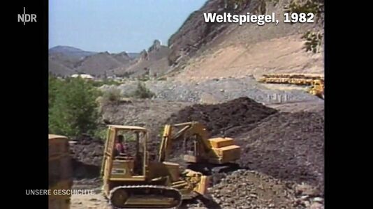 still 21m 49s. ARD Weltspiegel 1982 about building up Rajeeshpuram, Orgeon, USA