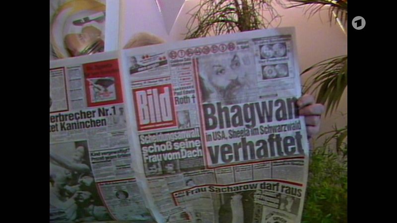 File:Bhagwan - Die Deutschen ; still 1h 18m 52s.jpg